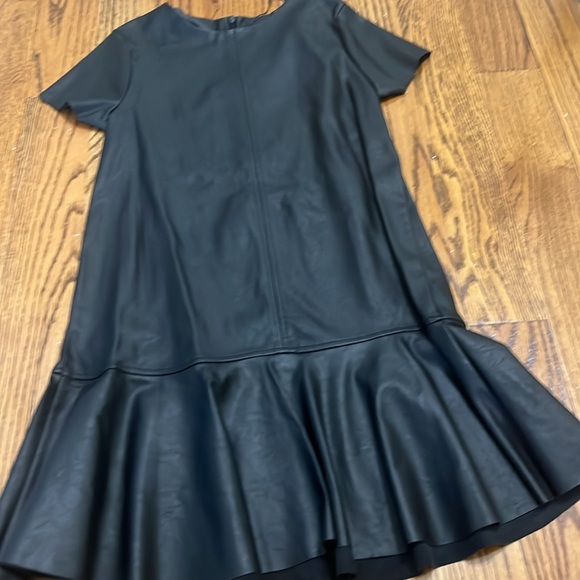 BNWT Zara Leather Dress - Picture 2 of 5